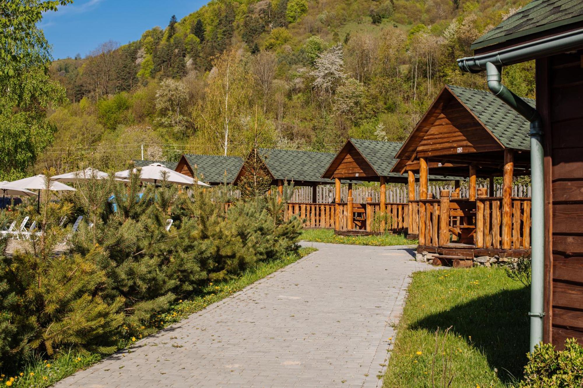 Рибничанка Hotel Skhidnytsia Exterior foto
