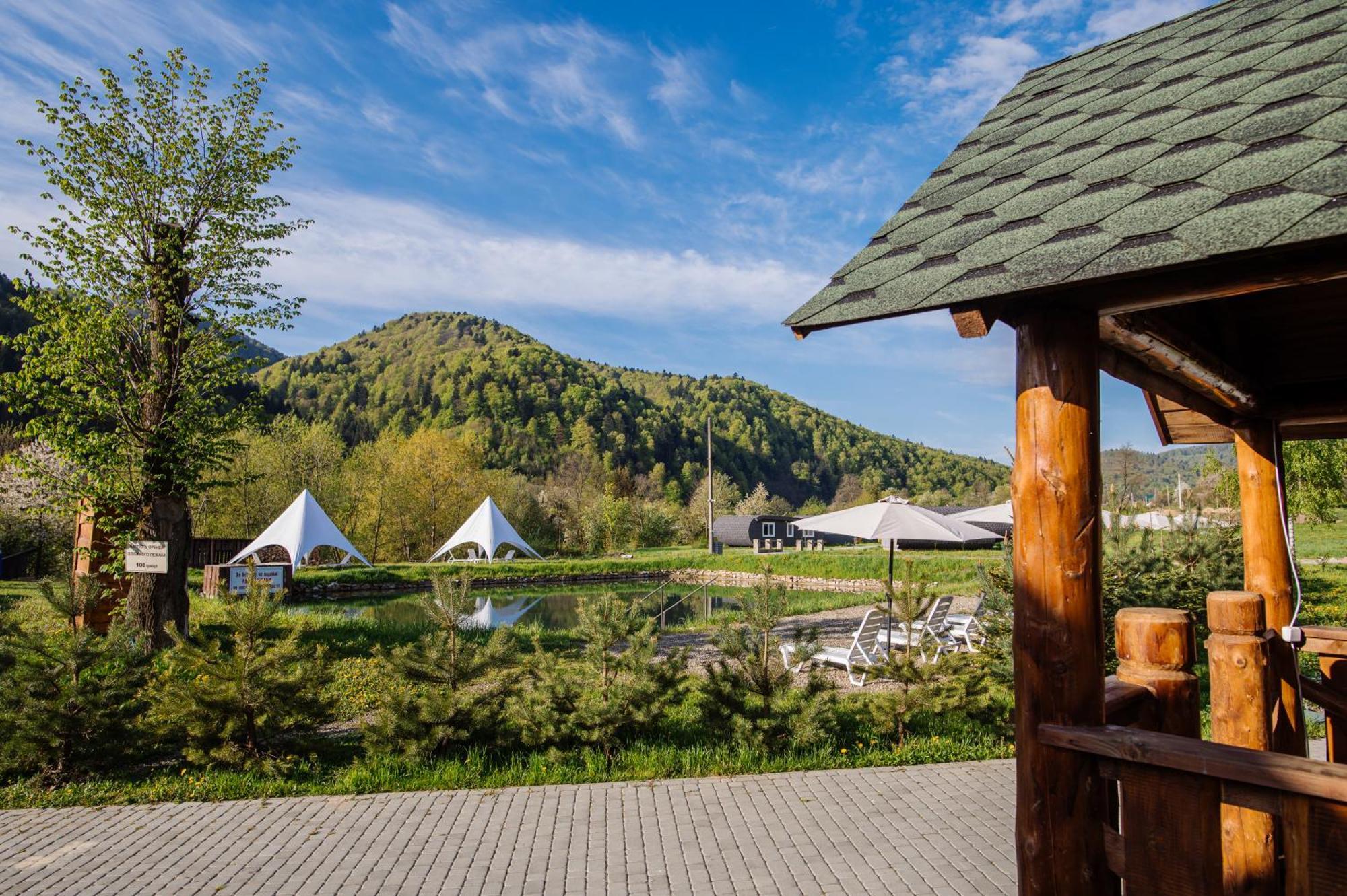 Рибничанка Hotel Skhidnytsia Exterior foto