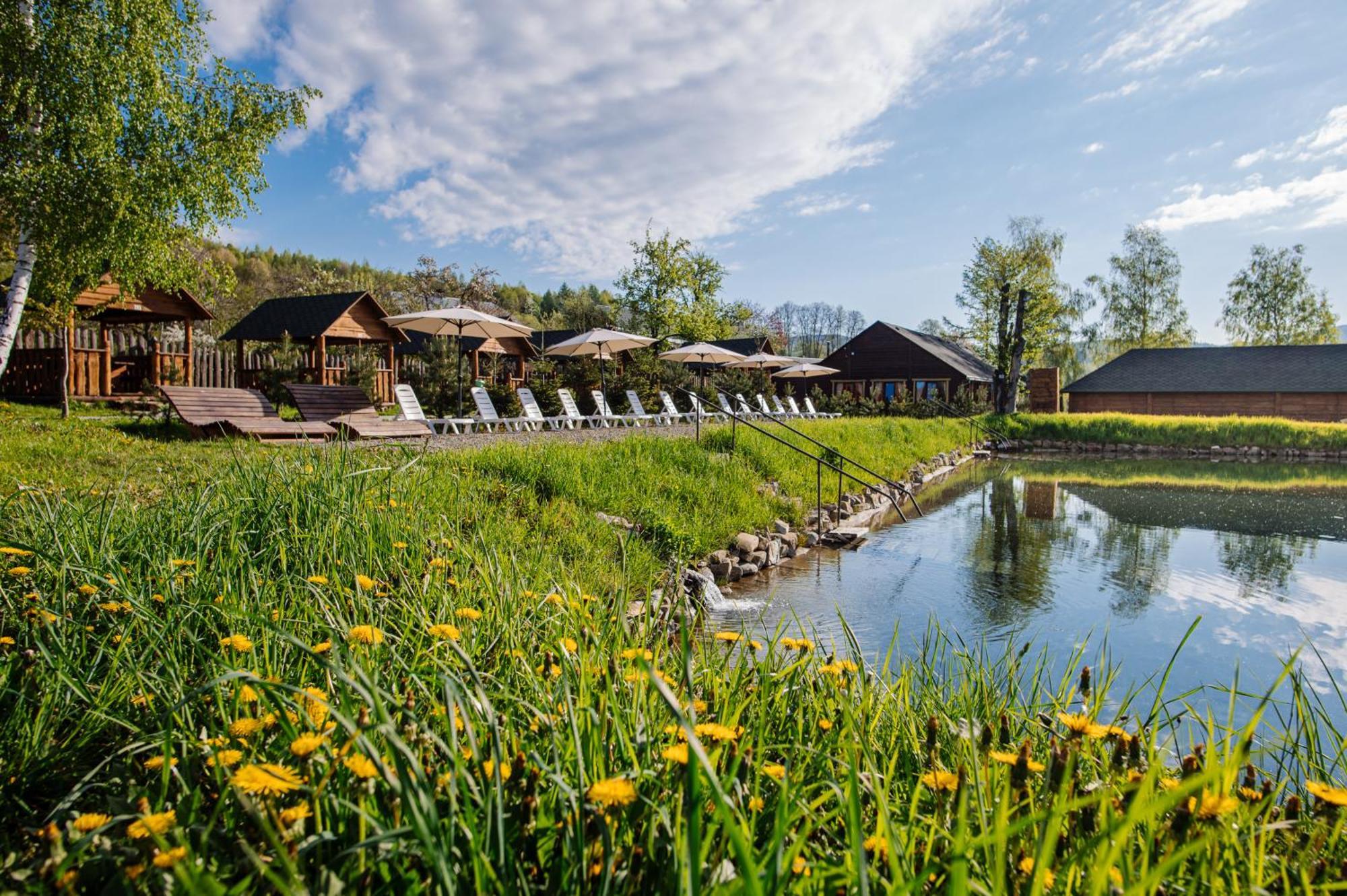 Рибничанка Hotel Skhidnytsia Exterior foto